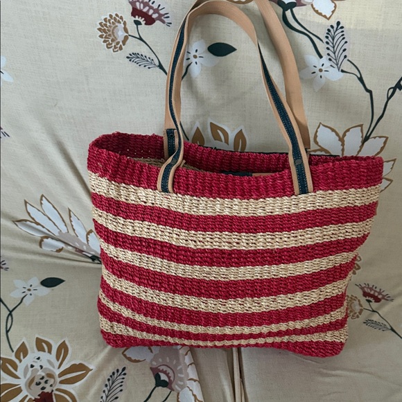 Amanda Smith Red and Tan Striped Tote - Picture 6 of 16